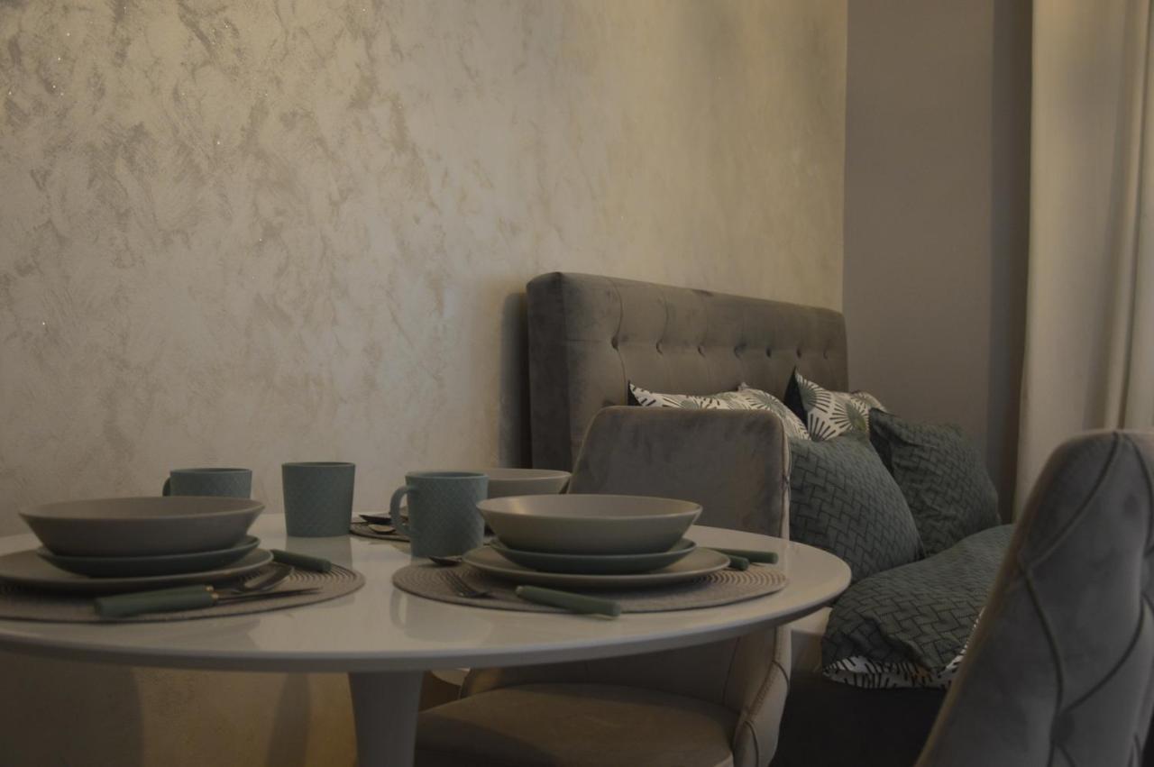 Teodora Lux Apartman Free Privat Parking Lejlighed Novi Sad Eksteriør billede