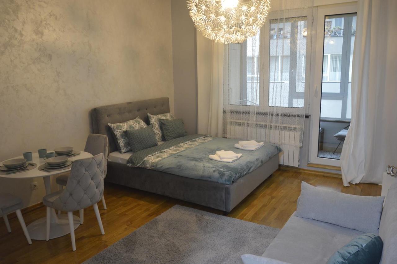Teodora Lux Apartman Free Privat Parking Lejlighed Novi Sad Eksteriør billede