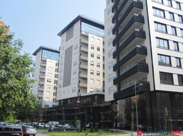 Teodora Lux Apartman Free Privat Parking Lejlighed Novi Sad Eksteriør billede