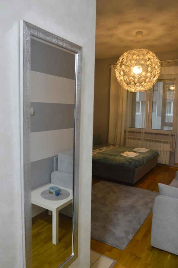 Teodora Lux Apartman Free Privat Parking Lejlighed Novi Sad Eksteriør billede